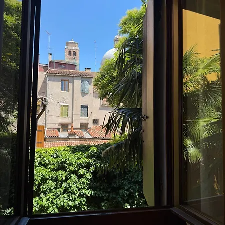 Adua 2* Venise